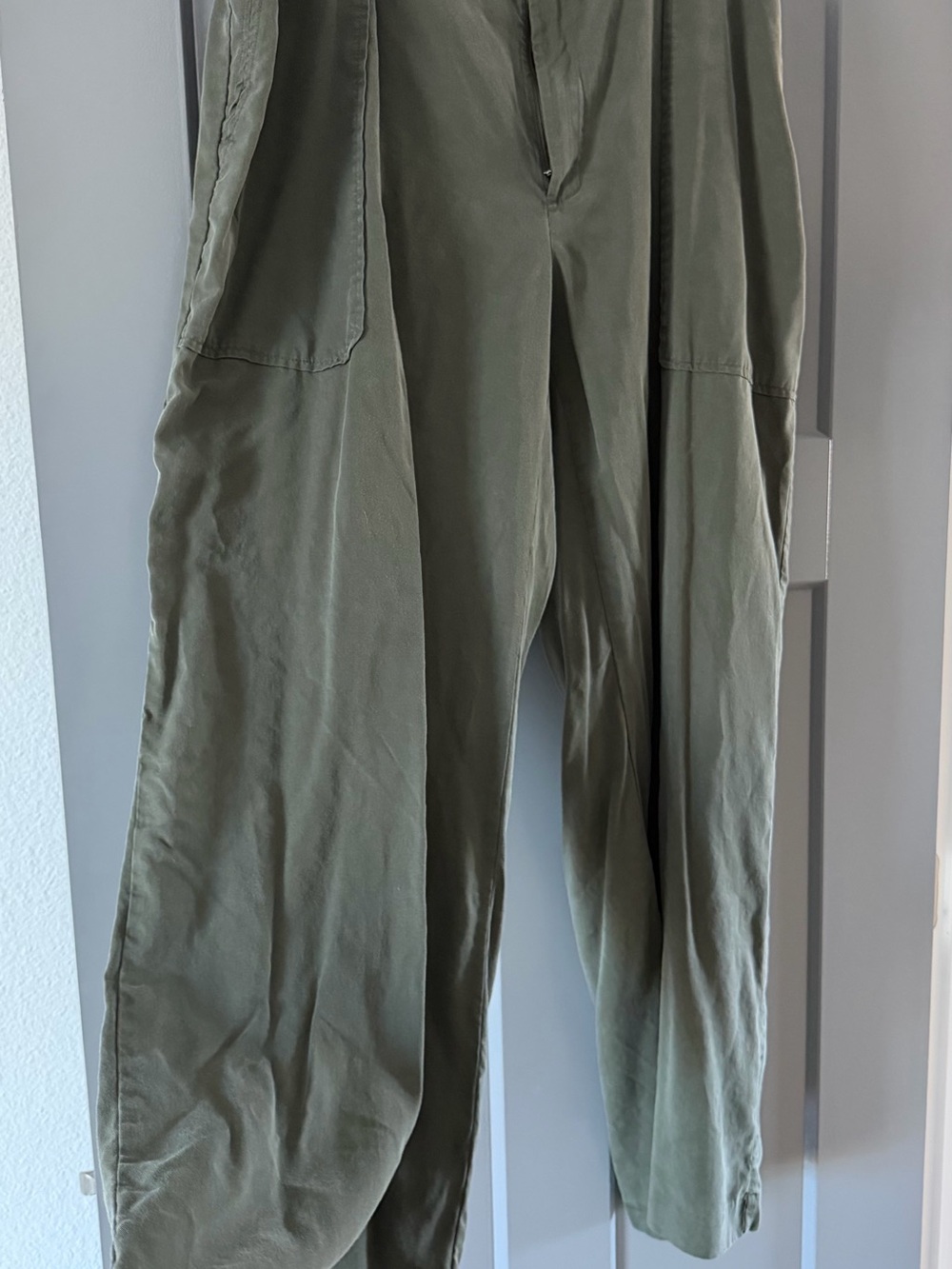 Banana Republic Olive Green Cargo Pants